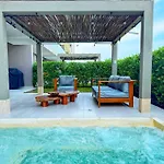 Exclusivo Apartamento Con Piscina Privada