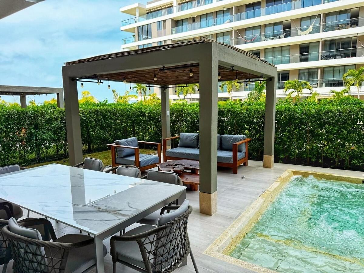 Apartamento Exclusivo Con Piscina Privada *