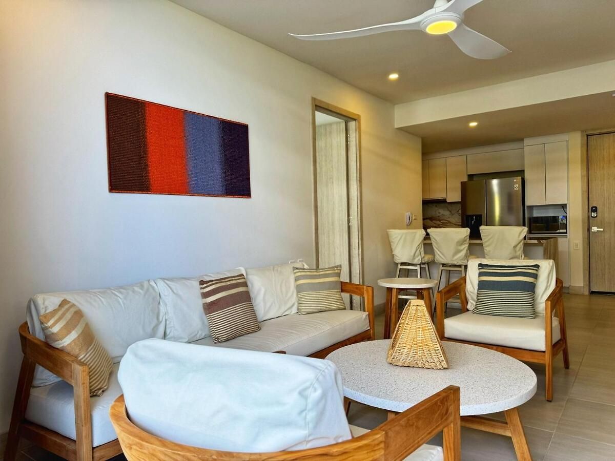 Apartamento Exclusivo Con Piscina Privada *