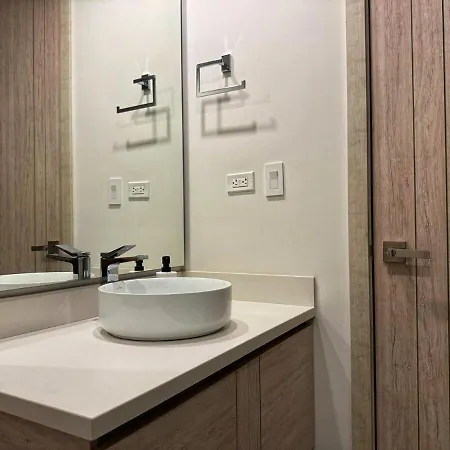 Apartamento Exclusivo Con Piscina Privada